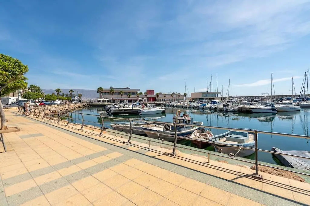 Romanilla 12 Apartamento Familiar Junto Al Mar location